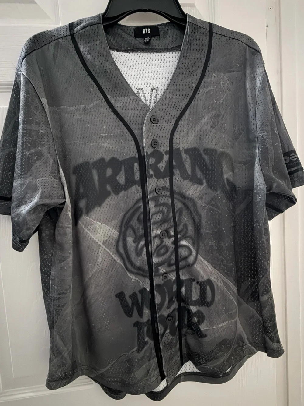 Arirang BTS member jersey - V